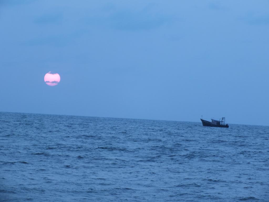 Thoms Beach Homestay Alappuzha Exterior foto